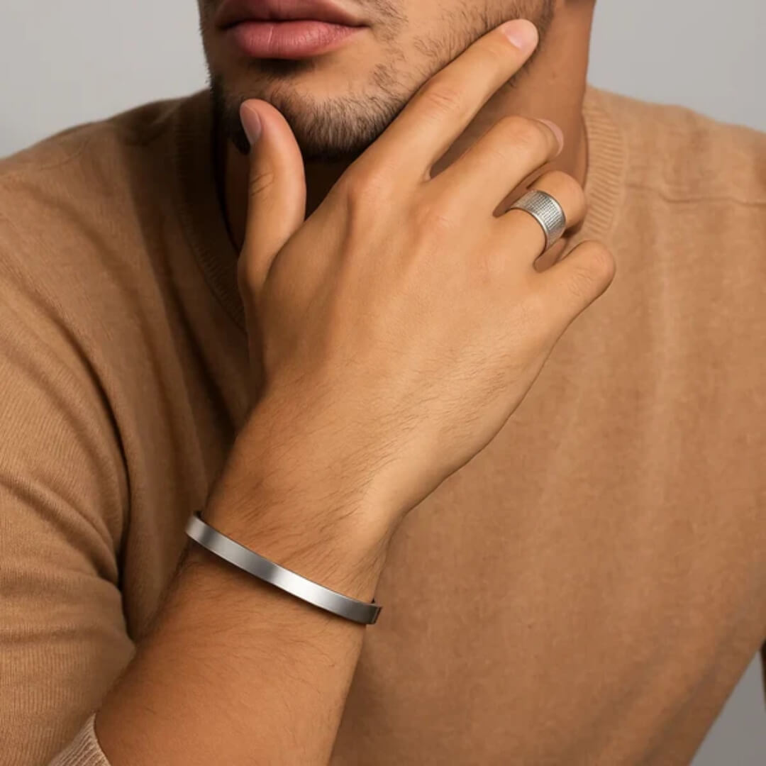 MagnetiGlow – Harmonisez votre énergie, sublimez votre style