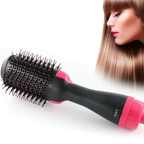Sèche Brosse : La brosse 2-en-1 qui sèche et coiffe vos cheveux en même temps !